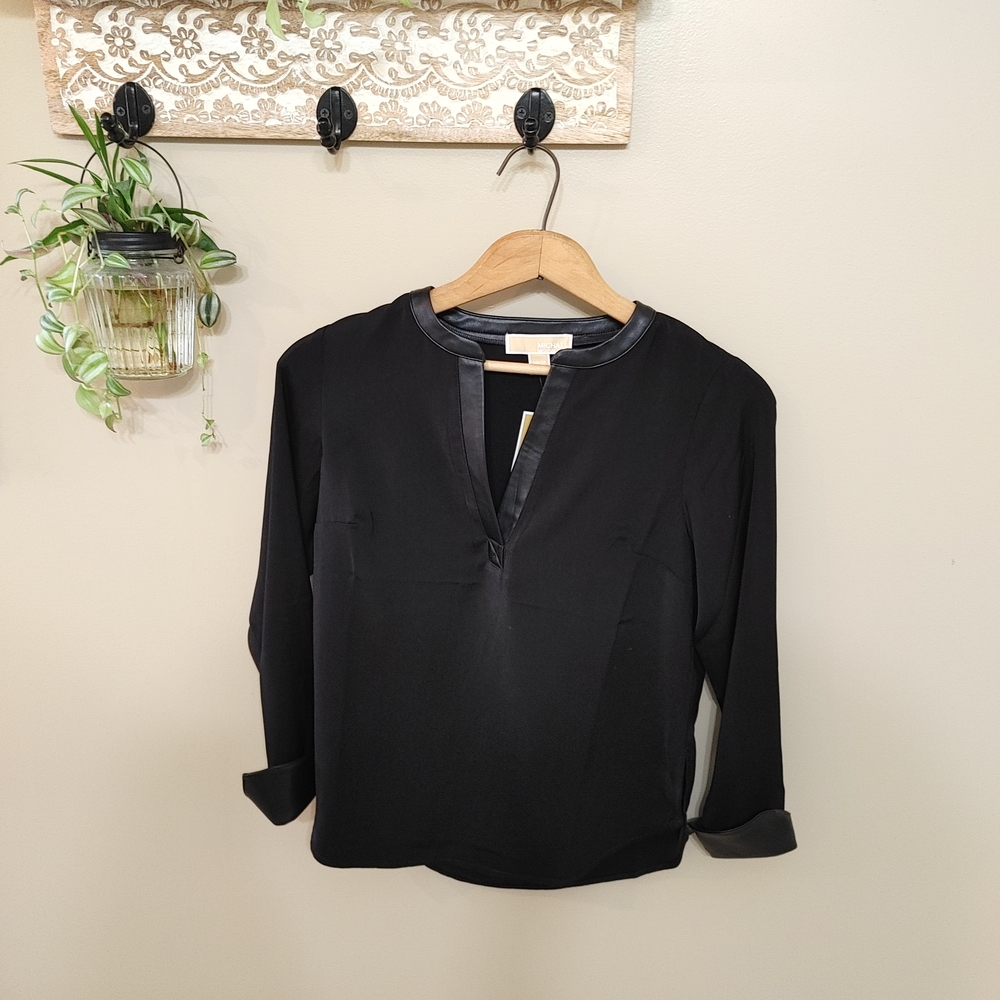 NWT Michael Kors Shirt Faux Leather Trim and Cuffs V-Neck Women’s Blouse Size XS